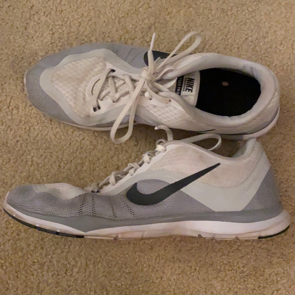 Women’s Nike Sneakers size 11